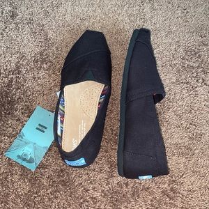 Brand new never worn with tags!